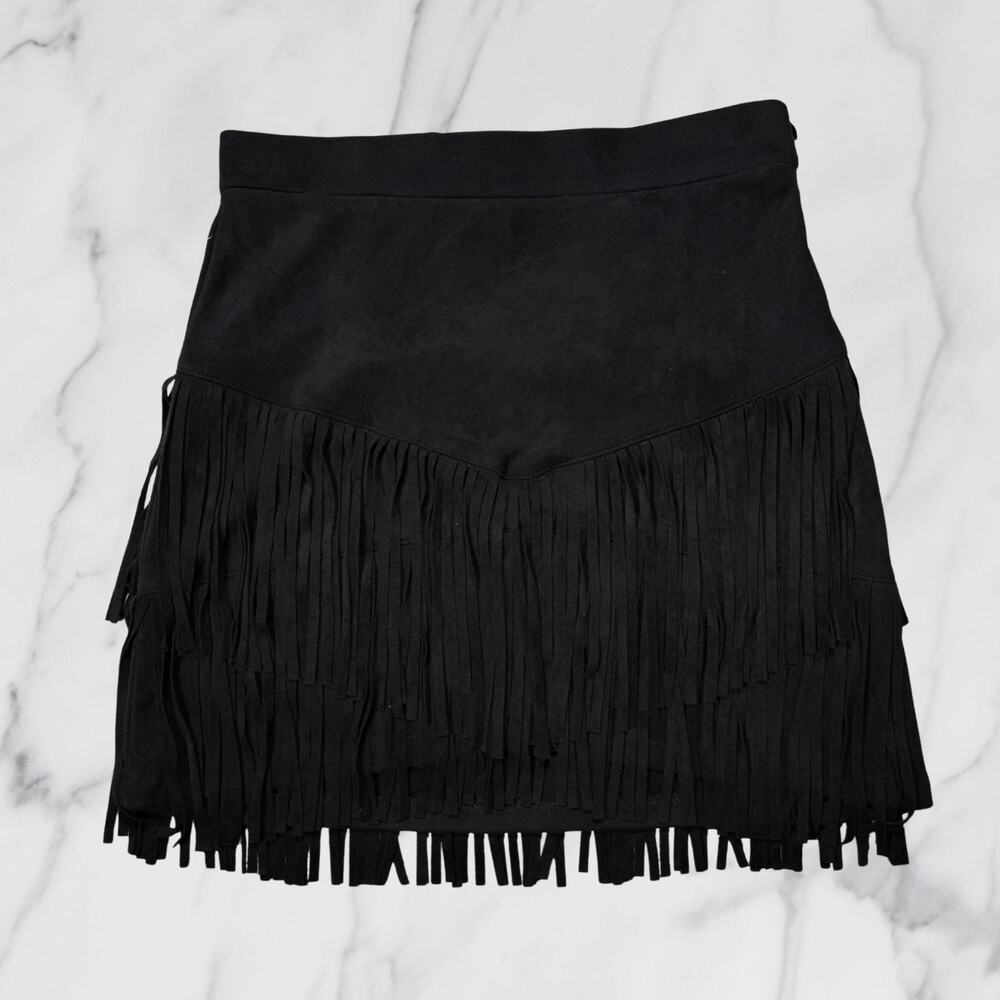Altar'd State Black Faux Suede Tiered Fringe Western Mini Skirt Size Small - Picture 2 of 9